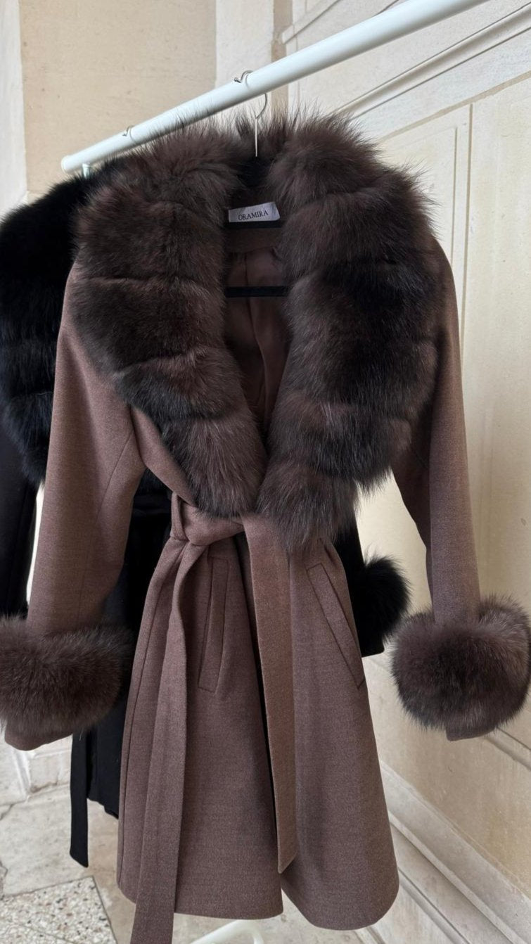 Brunette coat